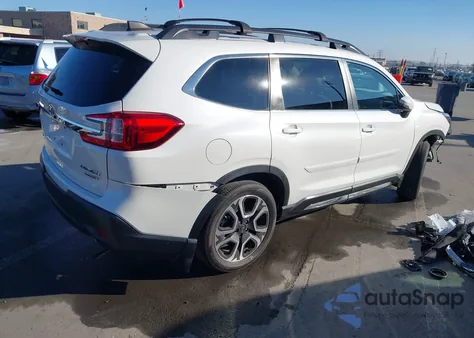 2023 Subaru Ascent Limited 8-Passenger z USA, uszkodzony, nr VIN 4S4WMAND4P3456281